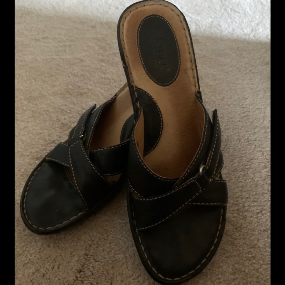 Boc Black leather sandals size 7